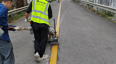 重庆道路划线