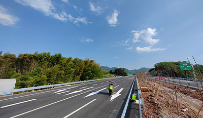 重庆高速公路标线施工